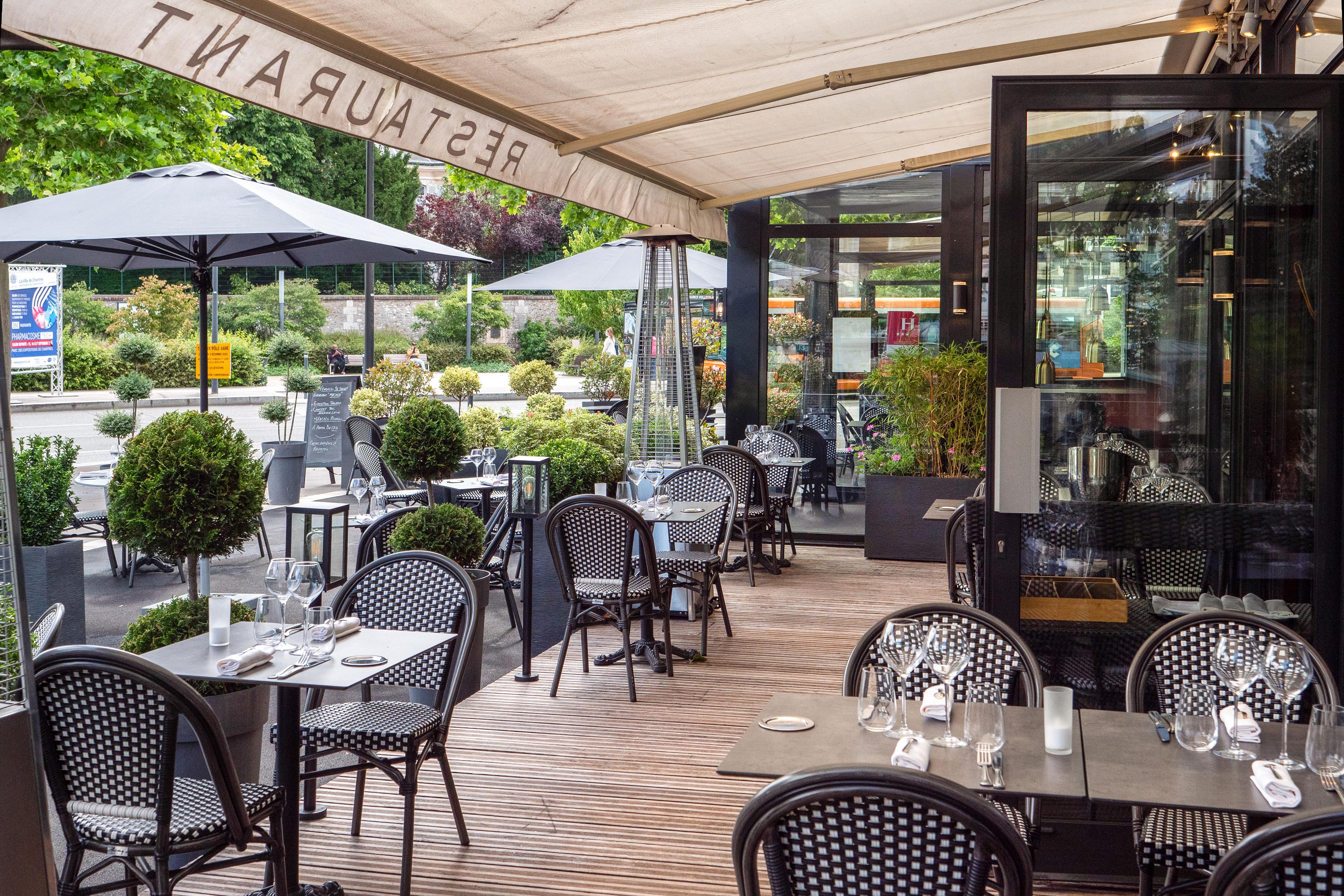 Le Boeuf Couronne - Hotel & Restaurant Chartres- Logis Hotels Exteriér fotografie