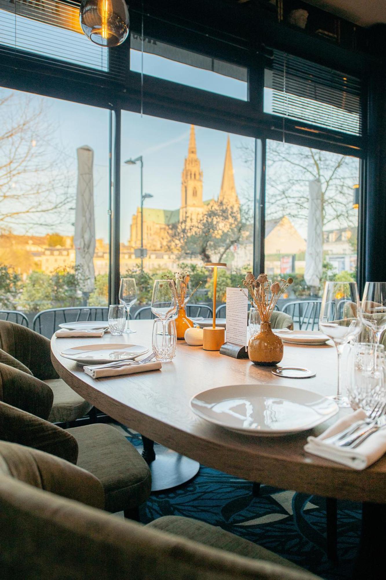 Le Boeuf Couronne - Hotel & Restaurant Chartres- Logis Hotels Exteriér fotografie